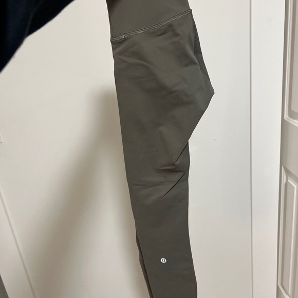 Lulu lemon leggings size 0 - Picture 1 of 3